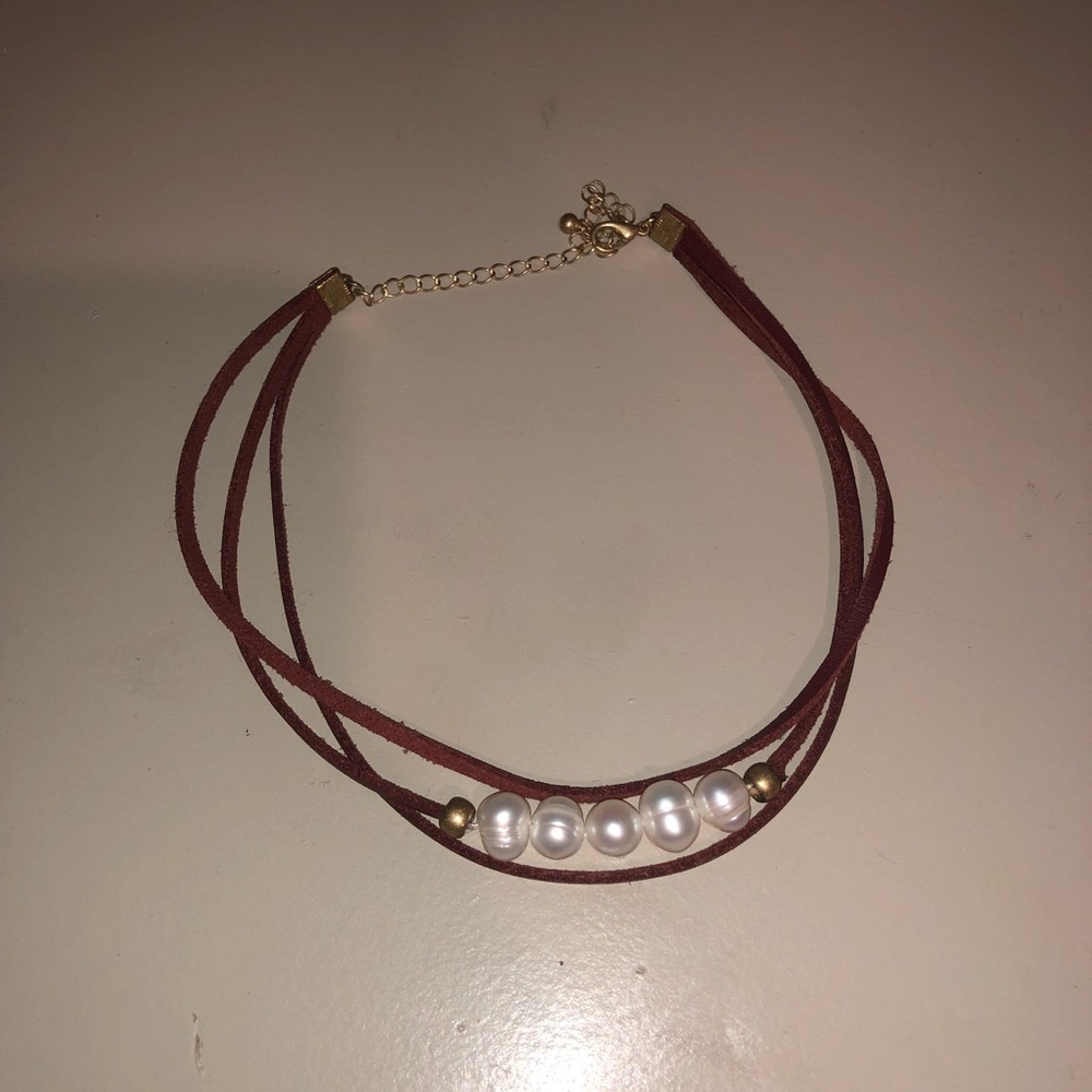Choker necklace